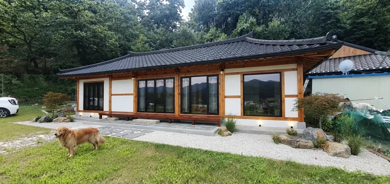 약 15평 노후 시골집 모던 한옥 리모델링 후 예상 외관 이미지