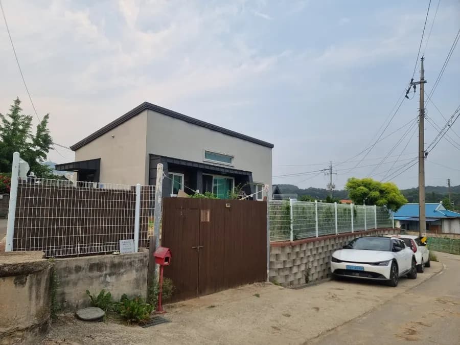 충남 천안 전원주택 매매 - 남천안IC 5분, 교통 편리