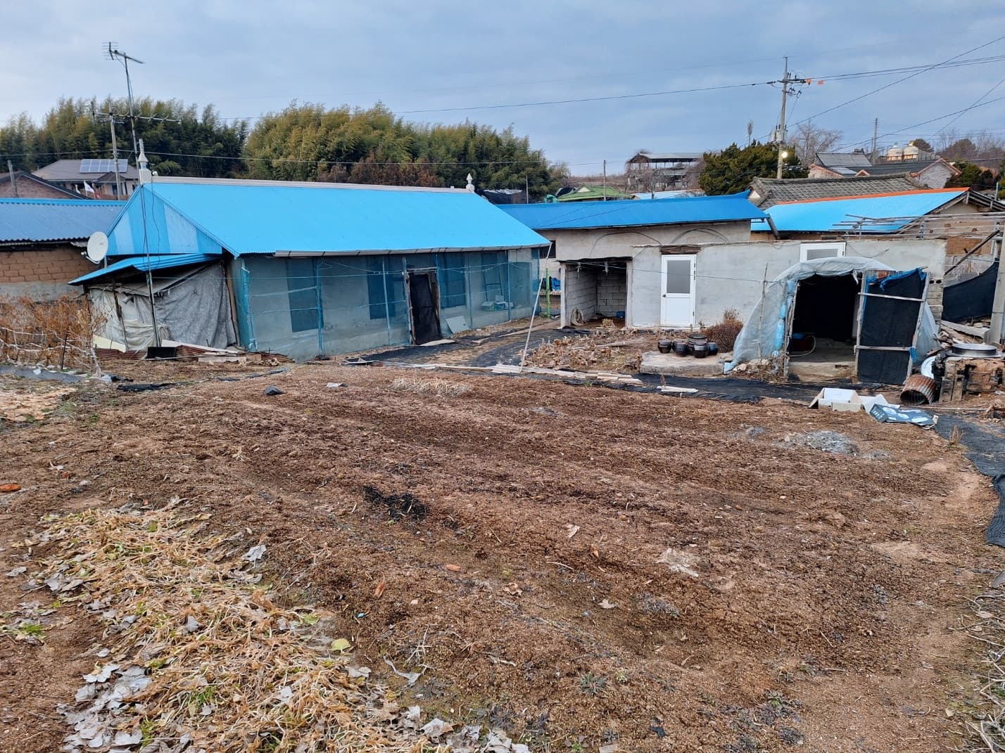충남 논산 시골집 매매 - 아버지를 위한 텃밭과 흙집